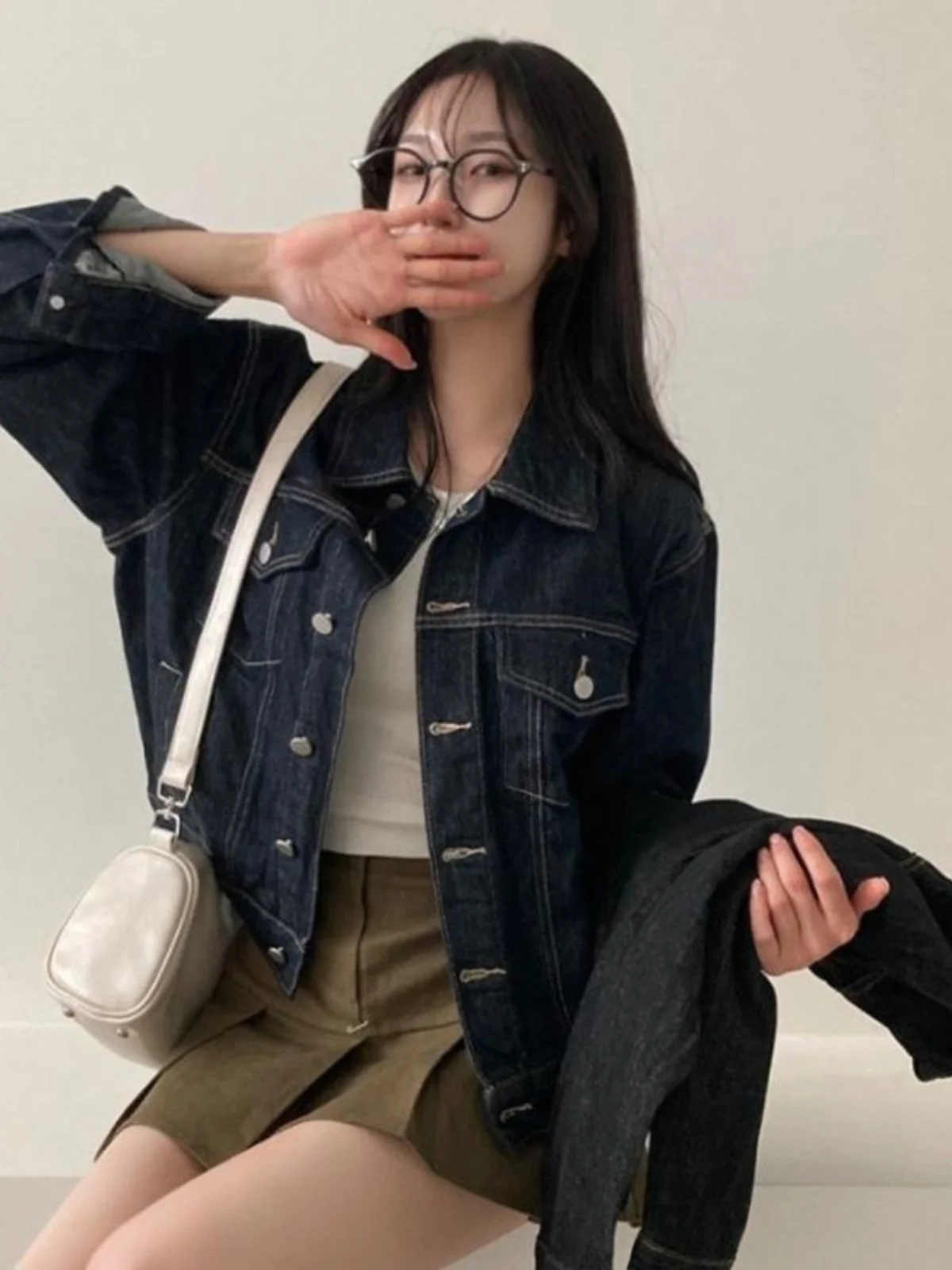 

Retro Collar Double Pocket Denim Jacket Women Loose Single Button Elegant Matchable Stitched Jacket Top Trendy Cotton Co...