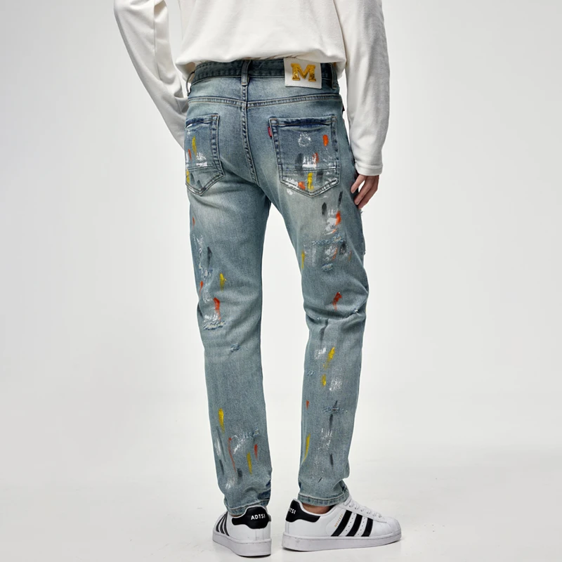 Pantalones vaqueros de graffiti callejero de alta gama para hombre, pantalones ajustados de pierna recta pequeña, bordado de parche personalizado