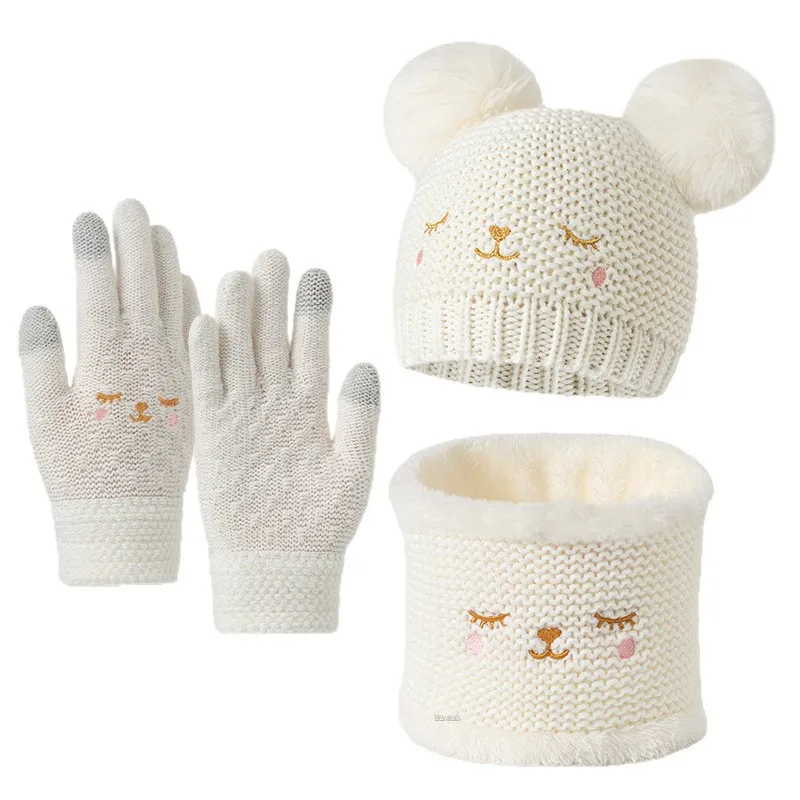 Crianças de inverno de 3 a 14 anos, este chapéu e lenço de veludo Ártico com padrão de coração são fofos, versáteis e adequados para uso diário