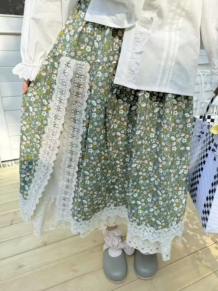 

Винтажная зеленая длинная юбка в стиле Mori Girl с кружевными оборками и цветочным принтом, свободного кроя, весенне-осенняя, А-силуэт, с высокой талией, макси-юбка для женщин