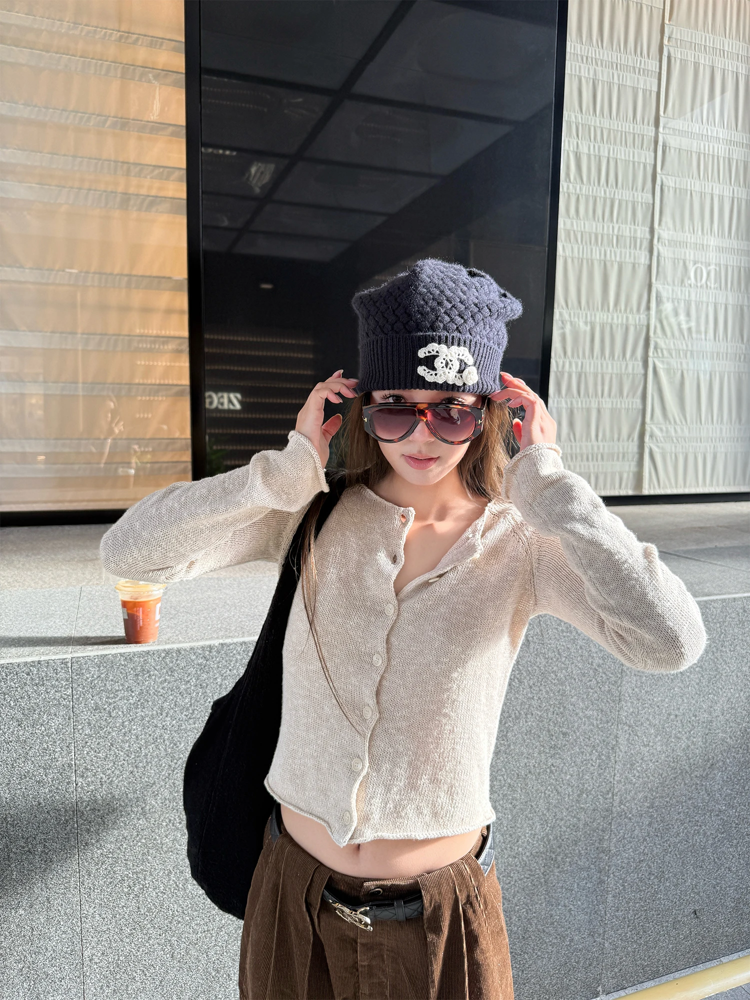 

EEWEN LA MODE Hemp Silk Blend Knitted Cardigan with Cuffed Sves Multi-Color adient Design Straight Cut Women's Sweater