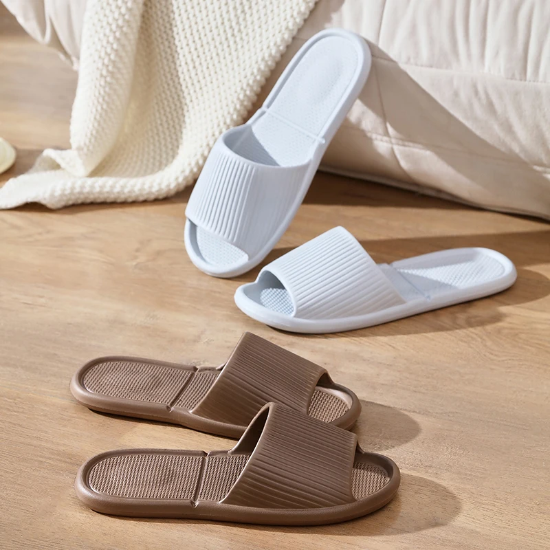 Bathroom House Slippers Leaking Quick-Drying Shower Slipper Light Weight Waterleaky Beach Flip Flops Women Swimming Slides