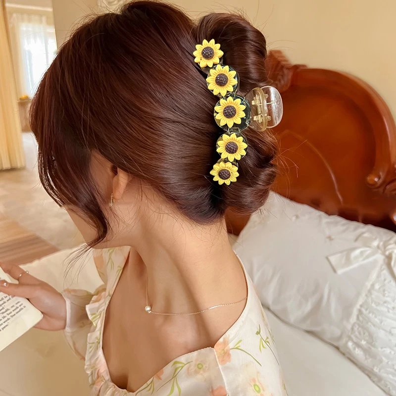 Flower Hair Claw for Women Cute Sunflower Hair Clip Girls Fashion Daisy Hair Claws Korean Exquisite Hair Accessoires