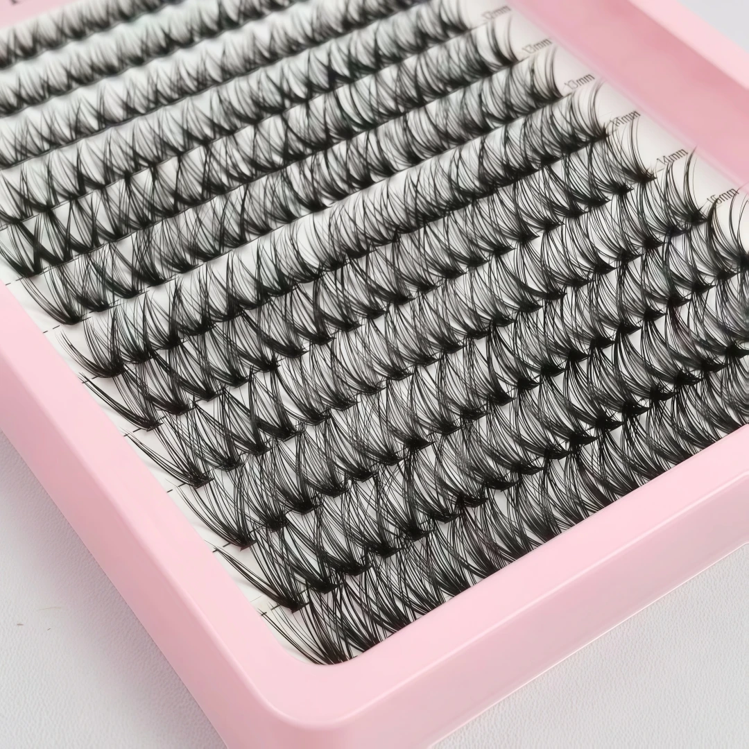 240 Clusters of 40P European and American Cross-Border Eyelashes, Thick Segmented False Eyelashes, Ultra Soft and Large Capacity