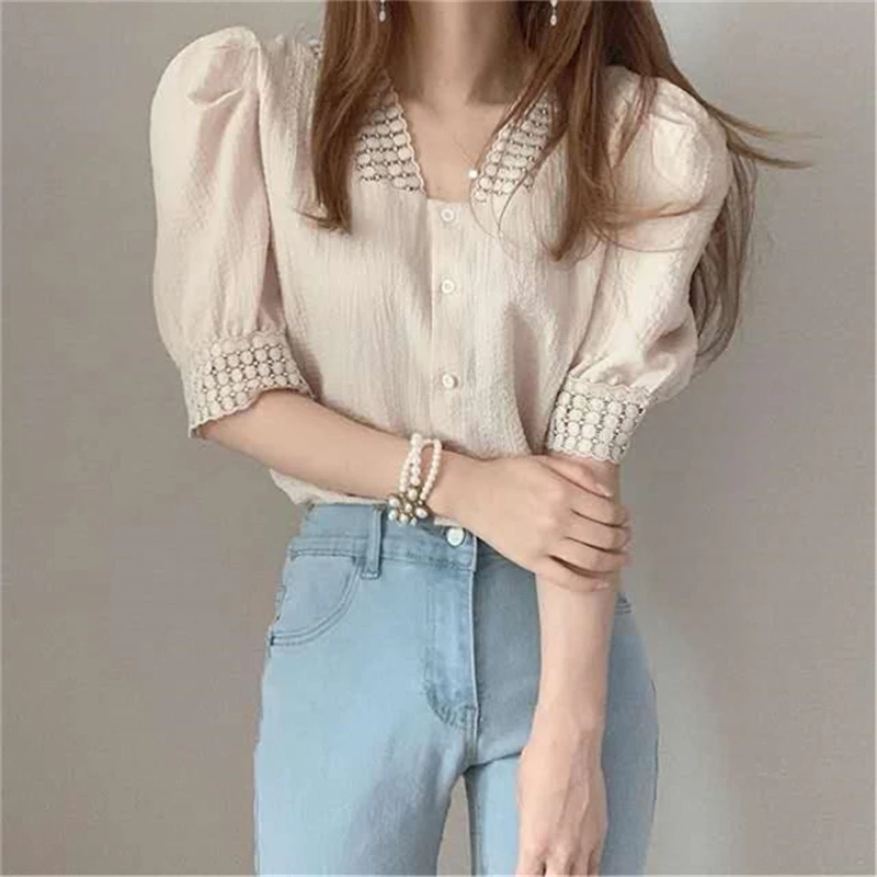 Women Korean Fashion Lace Patchwork Shirts Vintage Elegant Chic V Neck Puff Short Sleeve Blouses Summer Casual Sweet Solid Tops