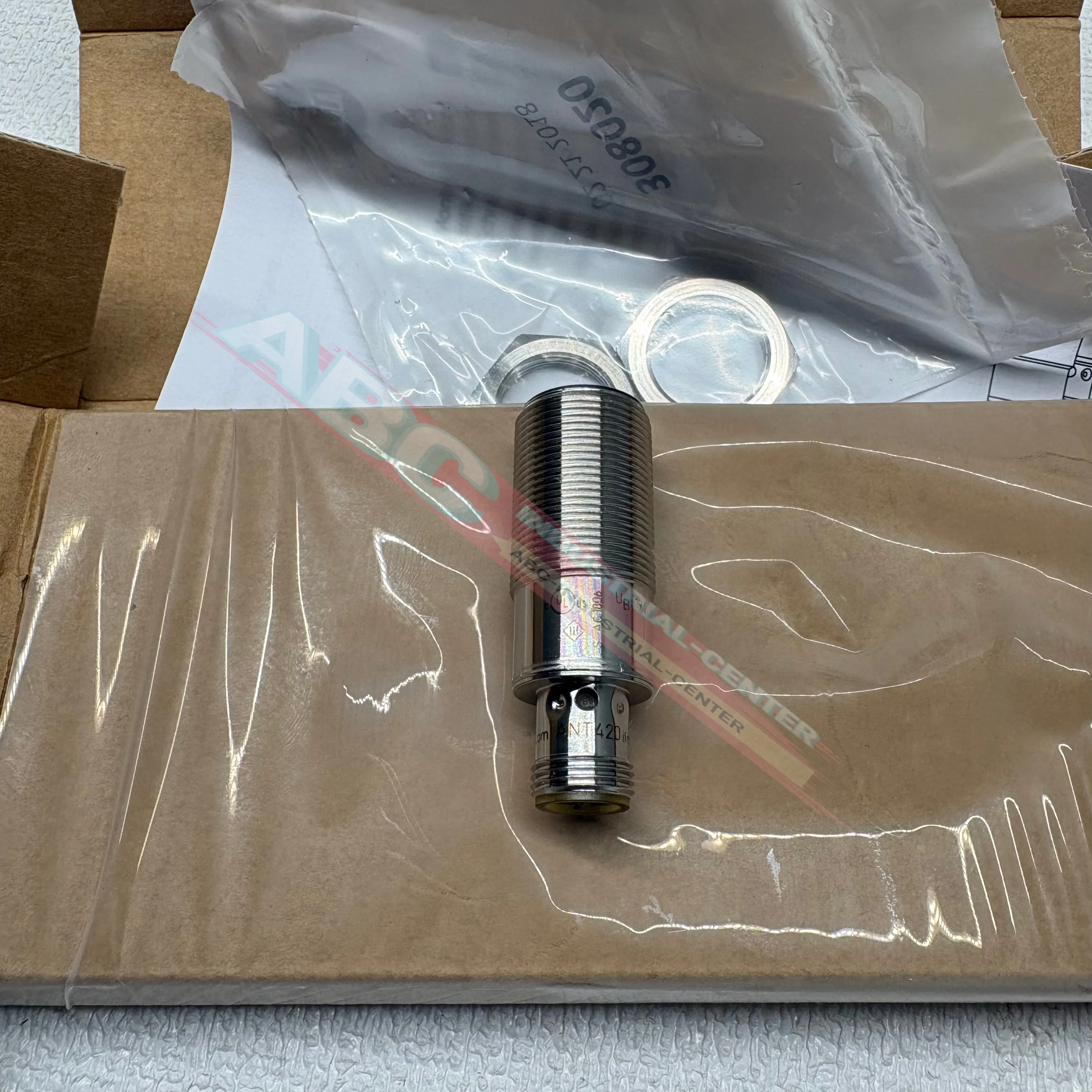 

Brand New ANT420 DTRHFWIDUS03 RFID read-write head