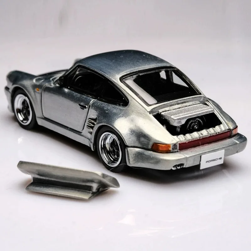 Master 1:64,930 Blackbird Turbo Bay Shore Alloy Car Model Collection