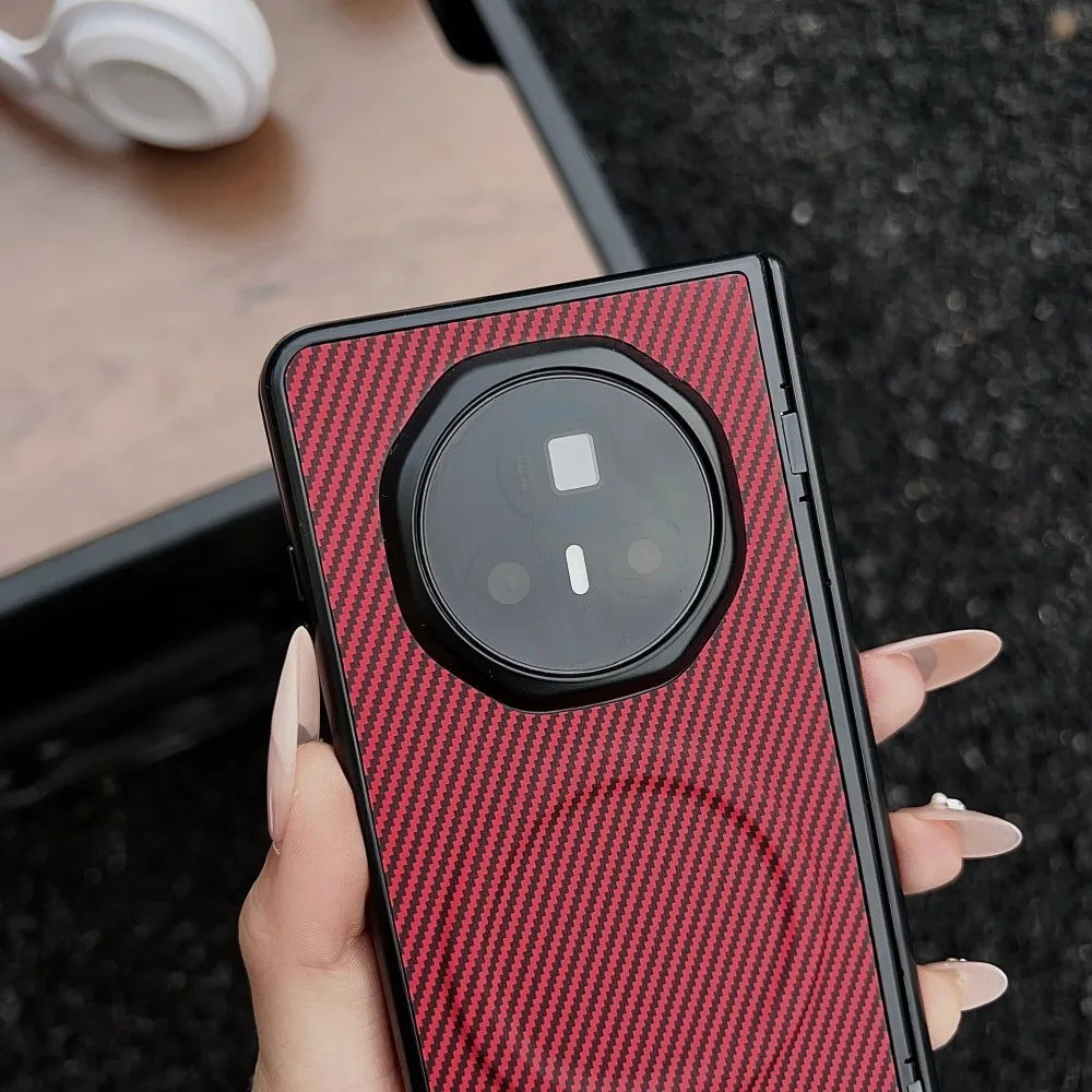 حافظة لهاتف هواوي هونور ماجيك V3 مصنوعة من ألياف الكربون الصلبة المغناطيسية MagSafe غطاء خلفي واقٍ لهاتف هونور ماجيك V3 #3