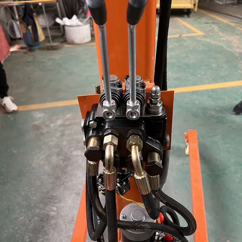 Factory direct  Manufacturer Mini mobile crane 1ton 2tons used for lifting mobile crane for sale