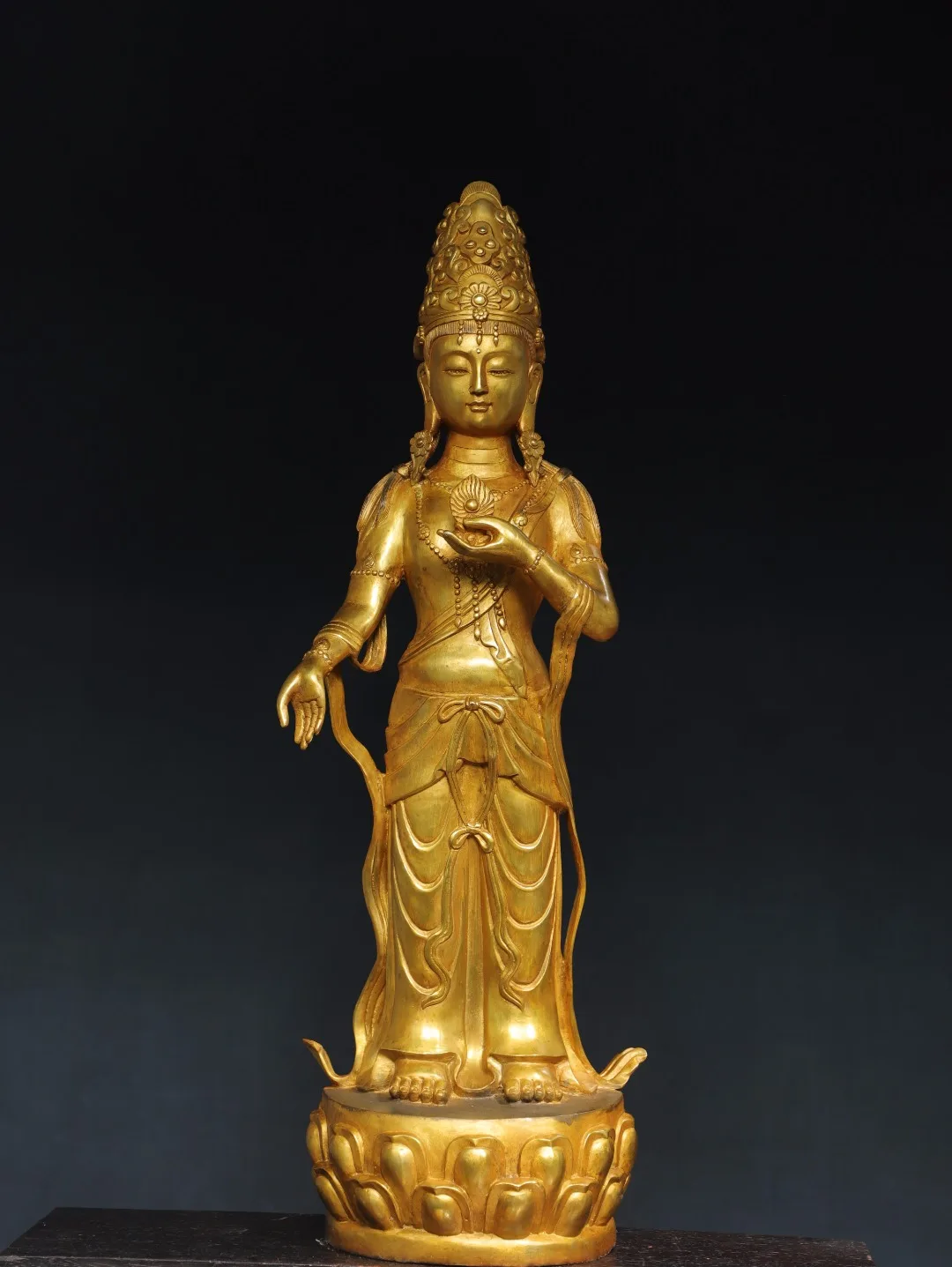 

31"Tibetan Temple Collection Old Bronze Gilded Cinnabar Free Tara Guanyin Station Buddha Lotus Terrace Worship Hall Town House