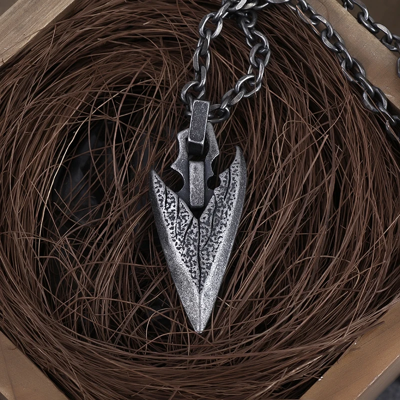 Men\'s Fashion Jewelry Retro Color Arrow Head Pendant Long Chain Necklaces mens necklaces Collier Femme ArrowHead OSDZ282