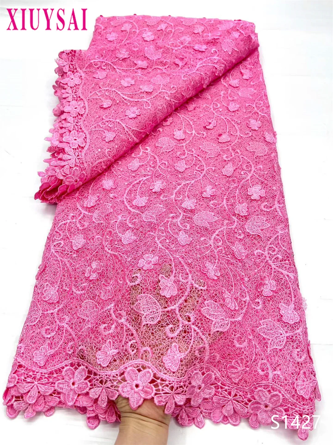 

Новая африканская гипюровая кружевная ткань 2026 года: высококачественный швейцарский вуаль с французской вышивкой, в нигерийском стиле, для платьев и вечеринок