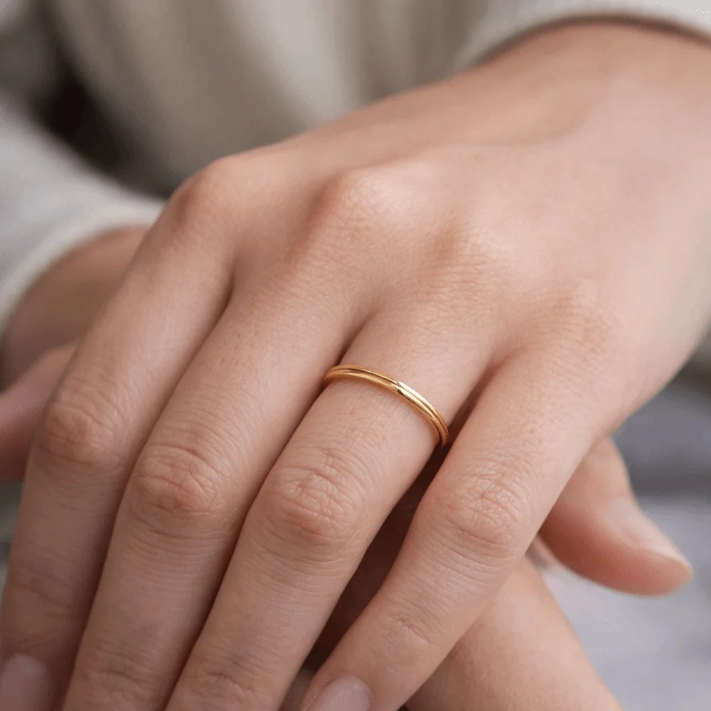 Fashion Durable Stackable Plain Band Rings 2MM Twist Design Thin Rings Minimalist Style Smooth Titanium Steel Rings Midi Ring