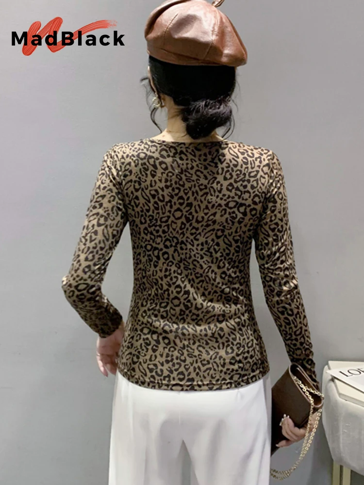 MadBlack Mùa Thu Mùa Xuân Châu Âu Quần Áo Áo Thun Vòng Cổ Sexy Da Báo Đính Hạt Nữ Áo Mới TEE T22020X