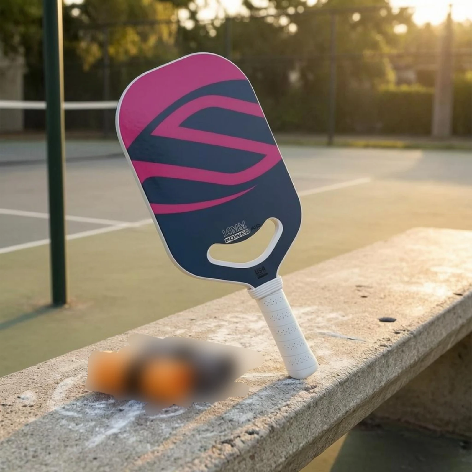 raquette-de-pickleball-en-fibre-de-carbone-avec-poignee-perforee-16-mm-equipement-de-sport-etui-de-protection-imprime