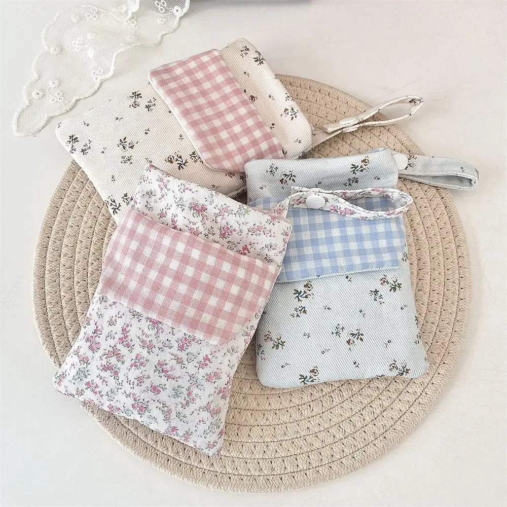 

Lovely Cute Mini Cosmetic Bag Makeup Bag Sweet Grid Pattern Purse Cotton Cloth Small Item Bag Sanitary Napkin Storage Bag Women