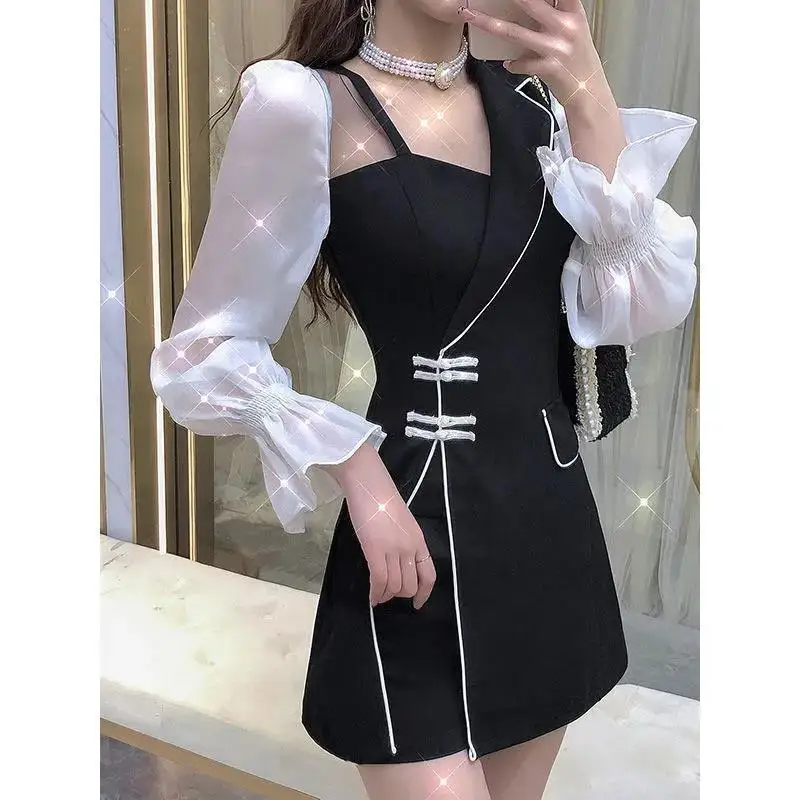 Asymmetric Suit Collar with Spliced Flared Sleeves Retro Buckle Split Top Base Shorts Two-piece Set Spring New Style for Women