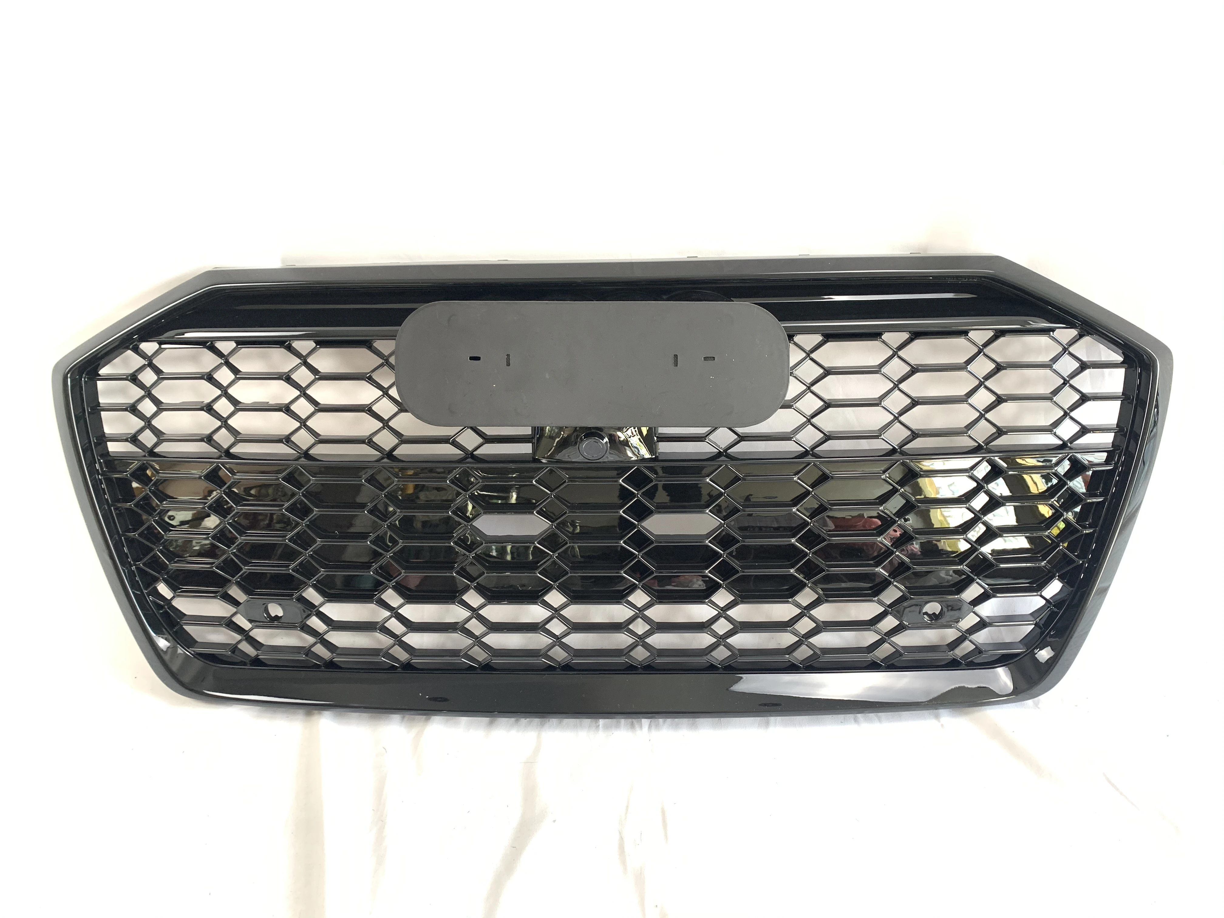 

For Car Front Bumper Grille for Audi RS6 for A6/S6 C8 2019 2020 2021 (Refit for RS6 Style) Car Accessories