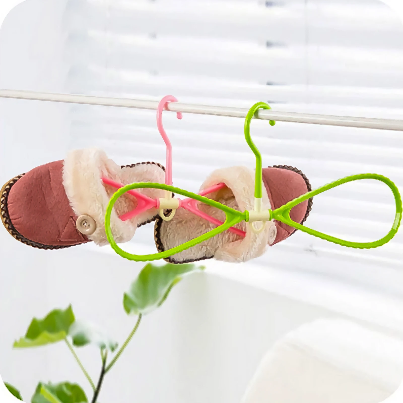 

10Pcs No Mark Clothes Hangers Plastic Rotary Skidproof Closet Space Saving Multifunctional Wardrobe Drying Racks