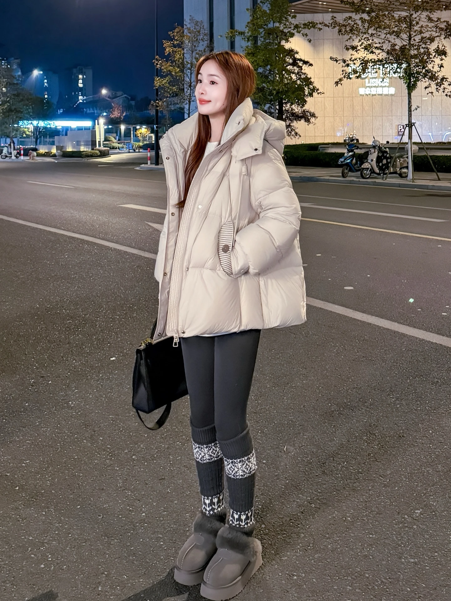 

Women's ort Puffer Jaet 90% White Du down Thiened Hooded Warm Cact Bread Coat Casual Sle Zipper Closure Long Sve