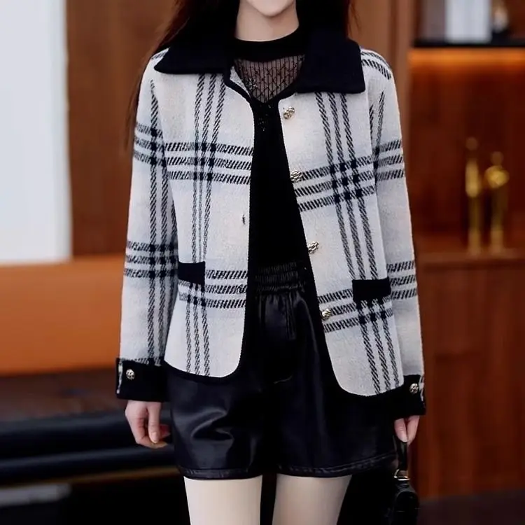 Xiaoxiangfeng เสื้อแจ็คเก็ตลายสก๊อตผู้หญิงเสื้อแจ็คเก็ตสั้นขนาดเล็กและอินเทรนด์