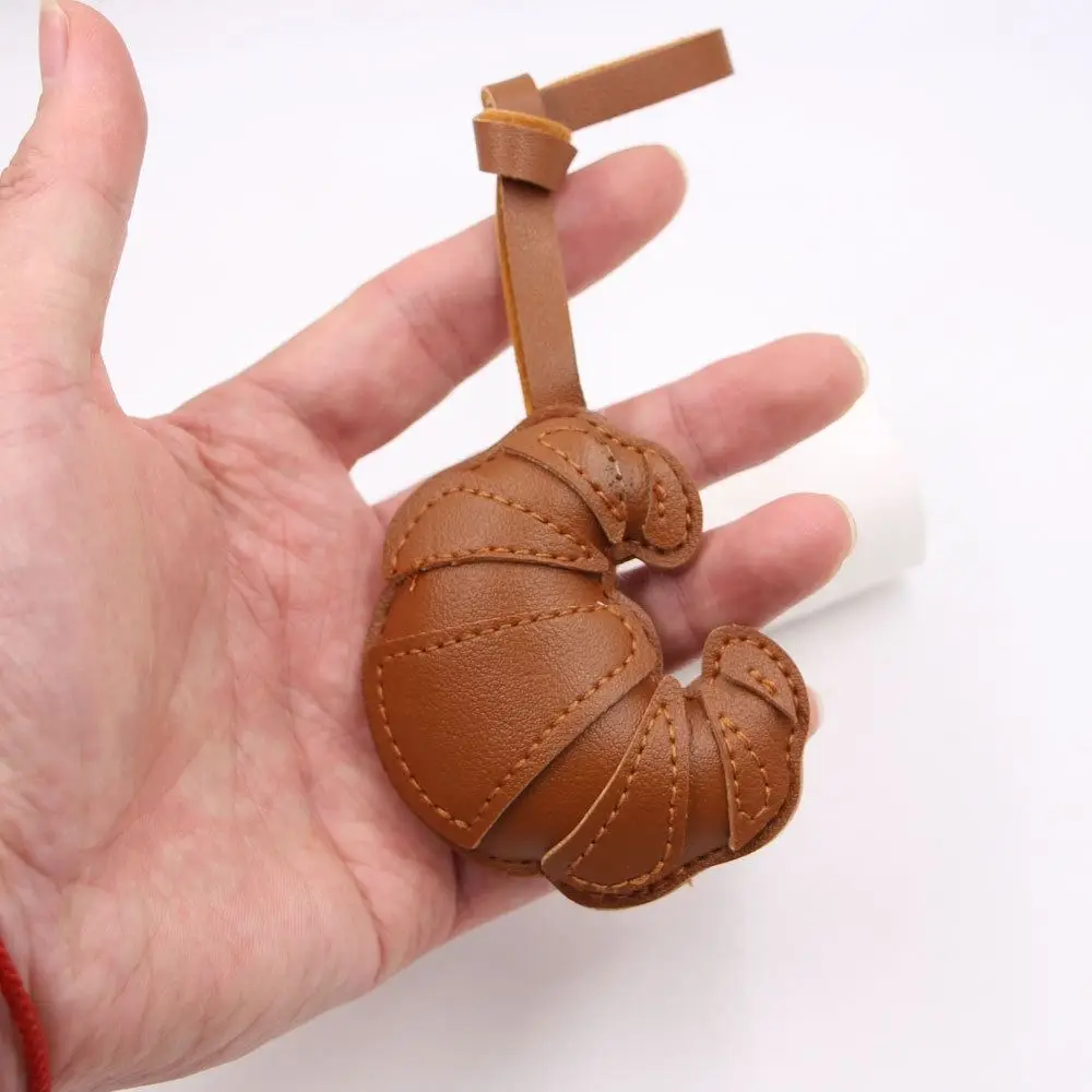 Trendy PU Leather Croissant Keychain Cartoon Car Keyring PU Leather Hanger Fashion Bag Pendant Car Accessory