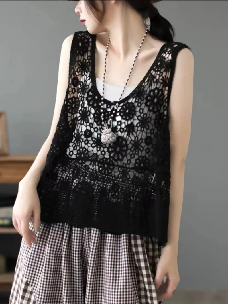 

Plus Size Sweet Lace Hollow out Small Vest Top Large Size Women's Faionable Svel Inner Wear Summer Casual Loose Fit T