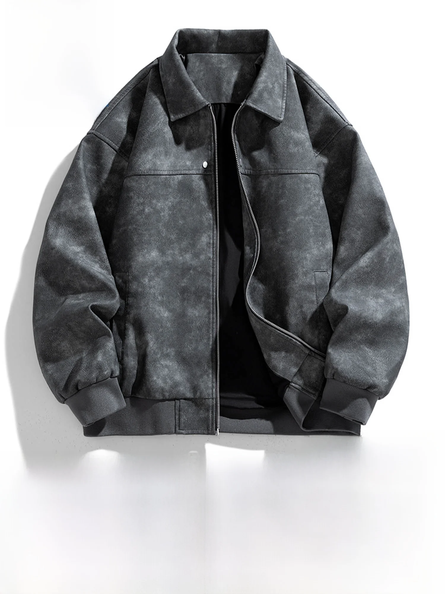 

Мужская кожаная куртка True Weave в американском стиле ретро с лацканами, свободная верхняя одежда, осень 2024, новинка Sle, молодежная повседневная искусственная кожа, полиэстер...