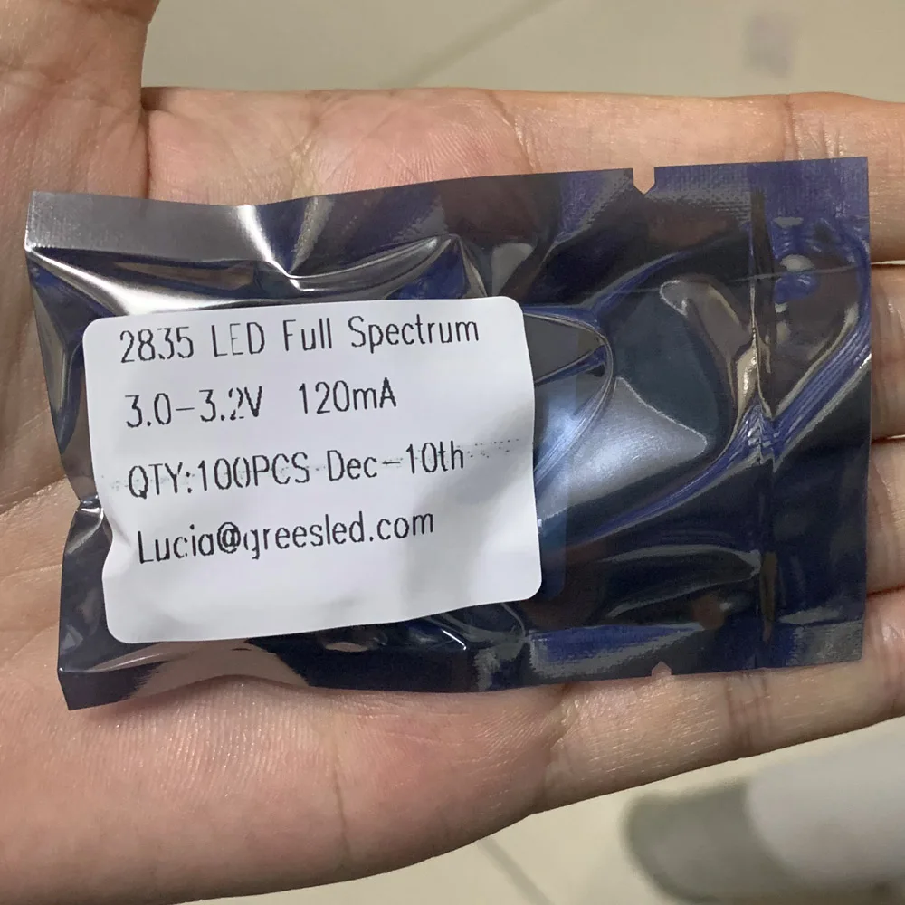 Gamma completa di Chip LED 2835 3V 120mA 400-780nm Speciale Di LED Coltiva La Luce 100 Pz/lotto Raccomandata Posta di Aria