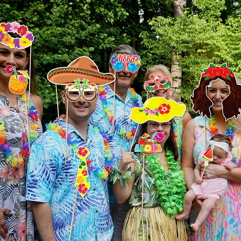 30pcs/set Hawaiian Party Decorations Photo Booth Props Pineapple Flamingo Summer Beach Pool Party Hawai Aloha Party supplies Toy
