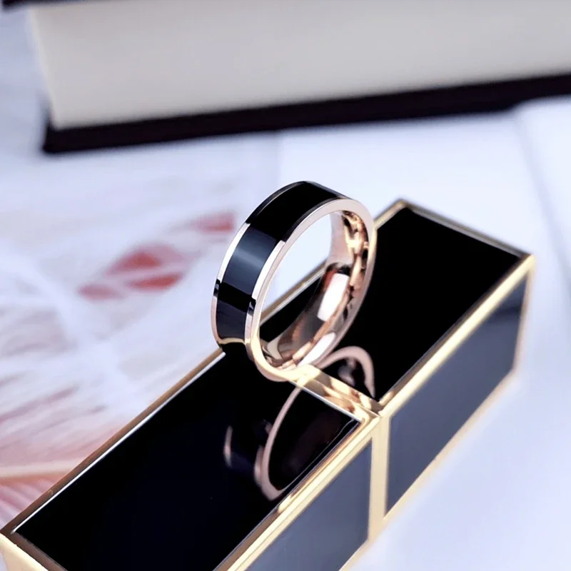 

316L Stainless Steel Enamel Charm Ring for Men and Women, Rose Gold Color, White and Black, Never Fade, Wedding Jewelry