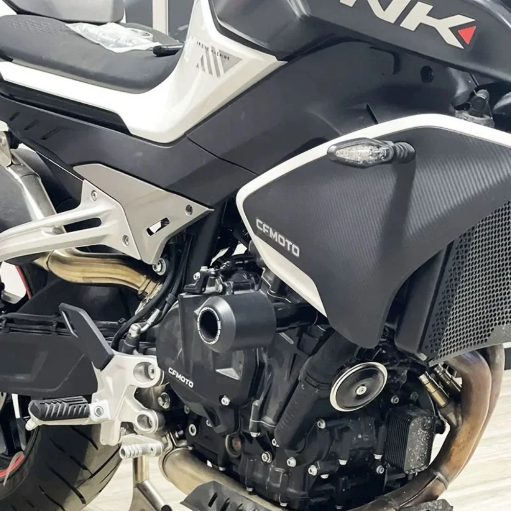 Crash Sliders PER CFMOTO 800NK Copertura di protezione del motore Paratelaio Crash Pad Protezione dalla caduta Guard CF800-7 Accessori