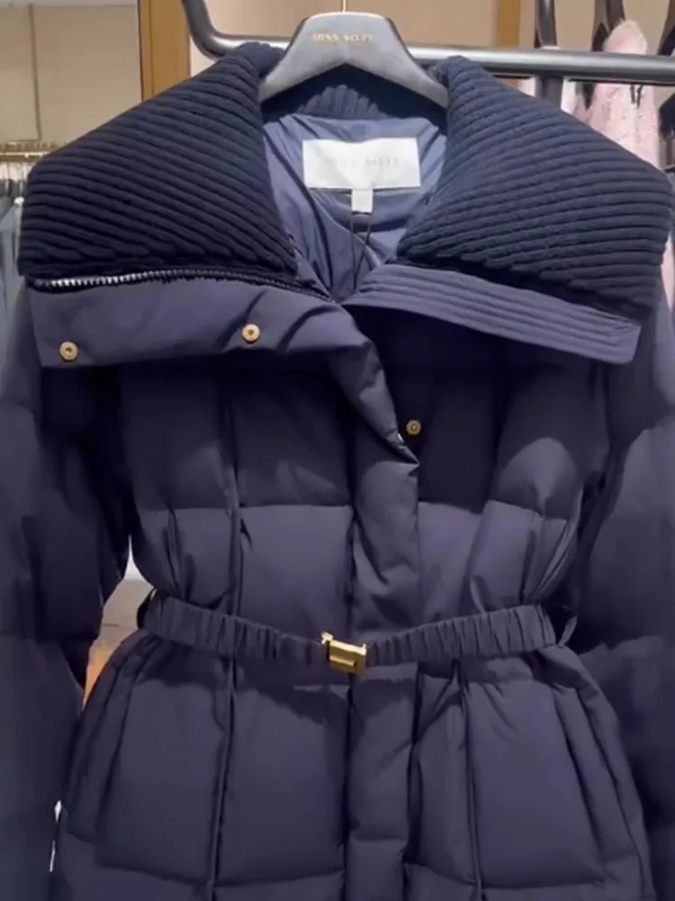 Sli Coreano Sle k Colletto blu di media lunghezza giù Jaet 2025 Nuovo inverno Cappotto capispalla di fascia alta di piccole dimensioni