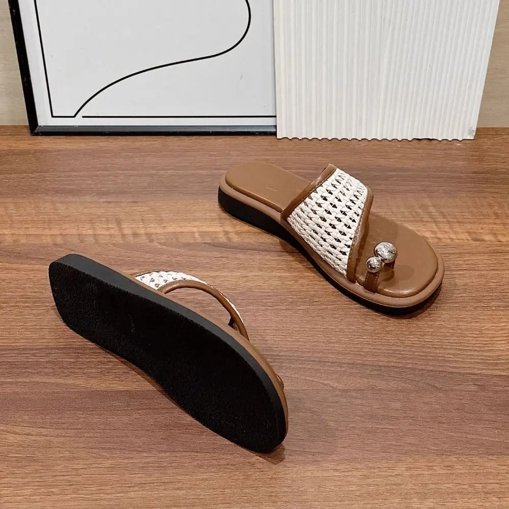 Simple PVC Flat Flip Flops Soft Sole Beach Wear Shoes Beach Hollow Slippers Non-slip Toe Slippers Women Female