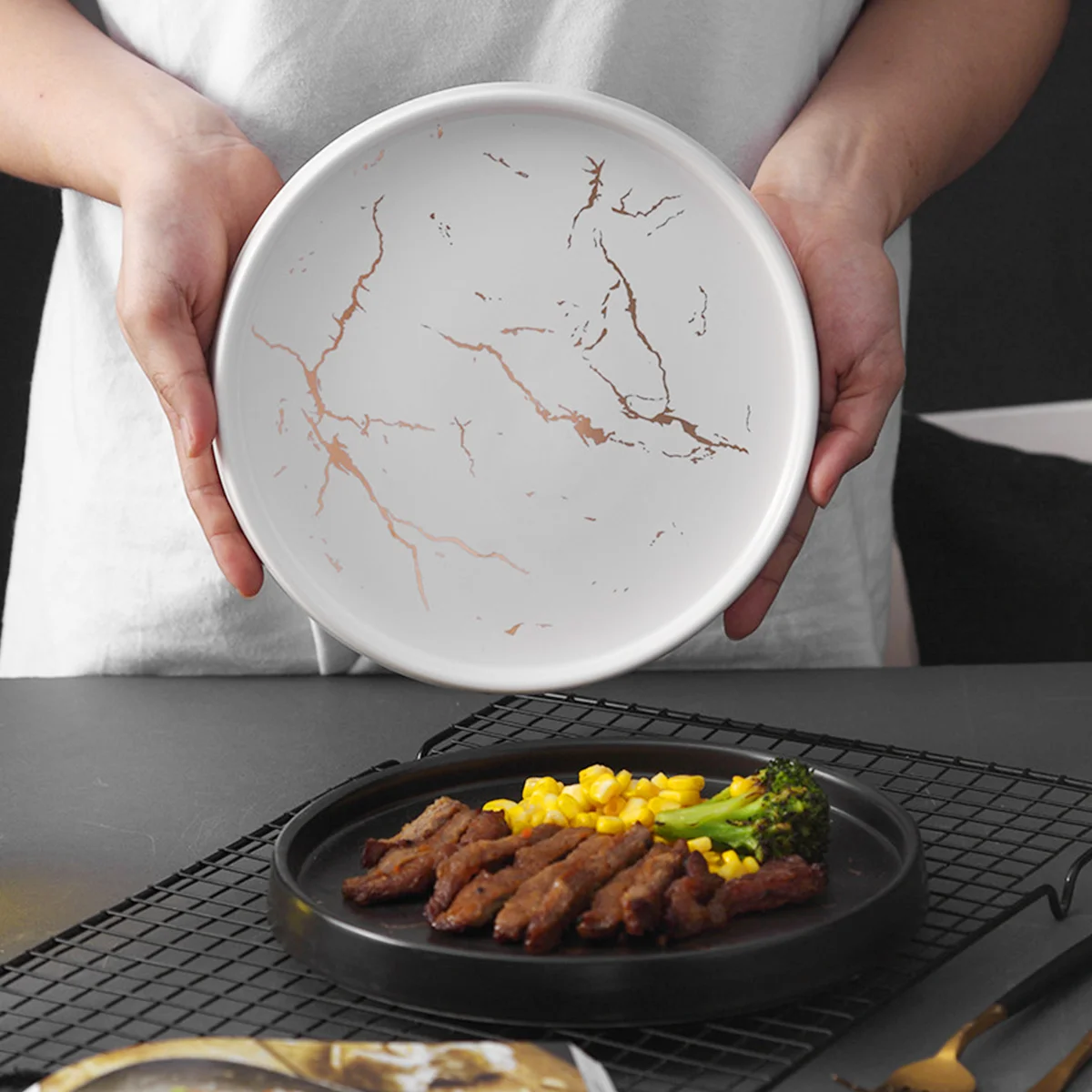 

Dessert Ceramic Dish Decor Ring Plate Round Trinket Tray Jewelry Gold Display White Marble