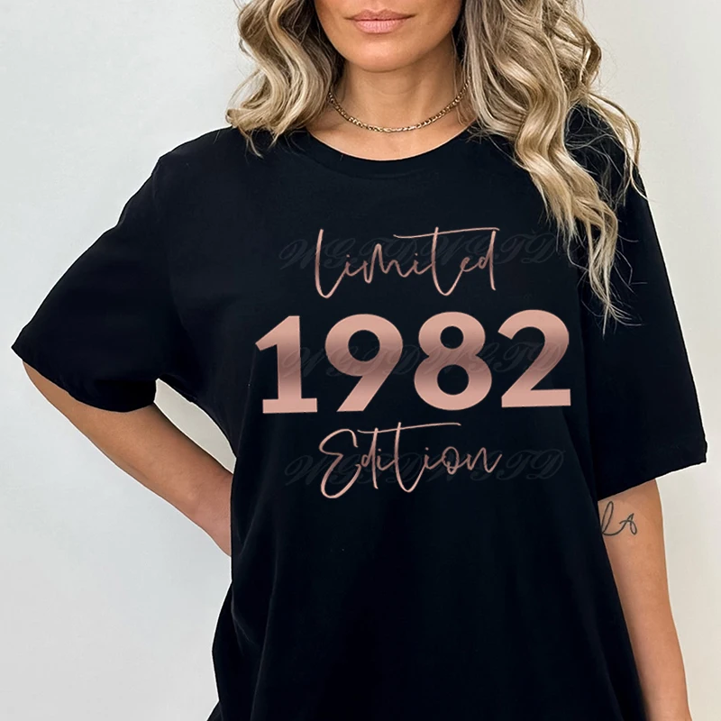 Limited Edition 1982 Birthday T Shirt for Women Crew Neck 1980 To 1989 Graphic Tops Tees 1982 Birthday T-shirt Gift Classic Tops