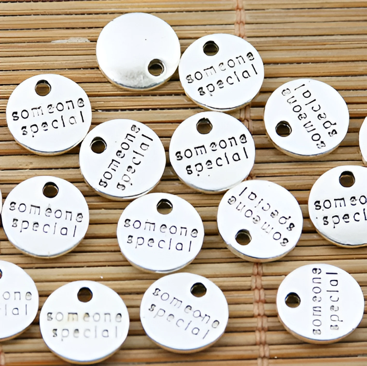 

30pcs 10mm Alloy matel tibetan silver round lettering pendants HWEF1476