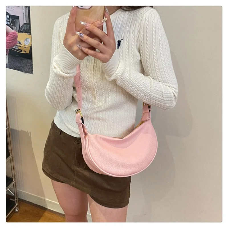 

Stylish Women's Clutch Mini Bag Casual Simple Vintage Fashionable Trendy Design Letter Logo Luxury Minimalist