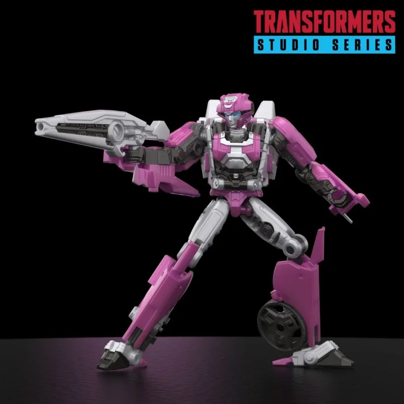 

Hasbro Transformer Studio Series: Deluxe Class Transformer One Elita-1 новая экшн-фигурка