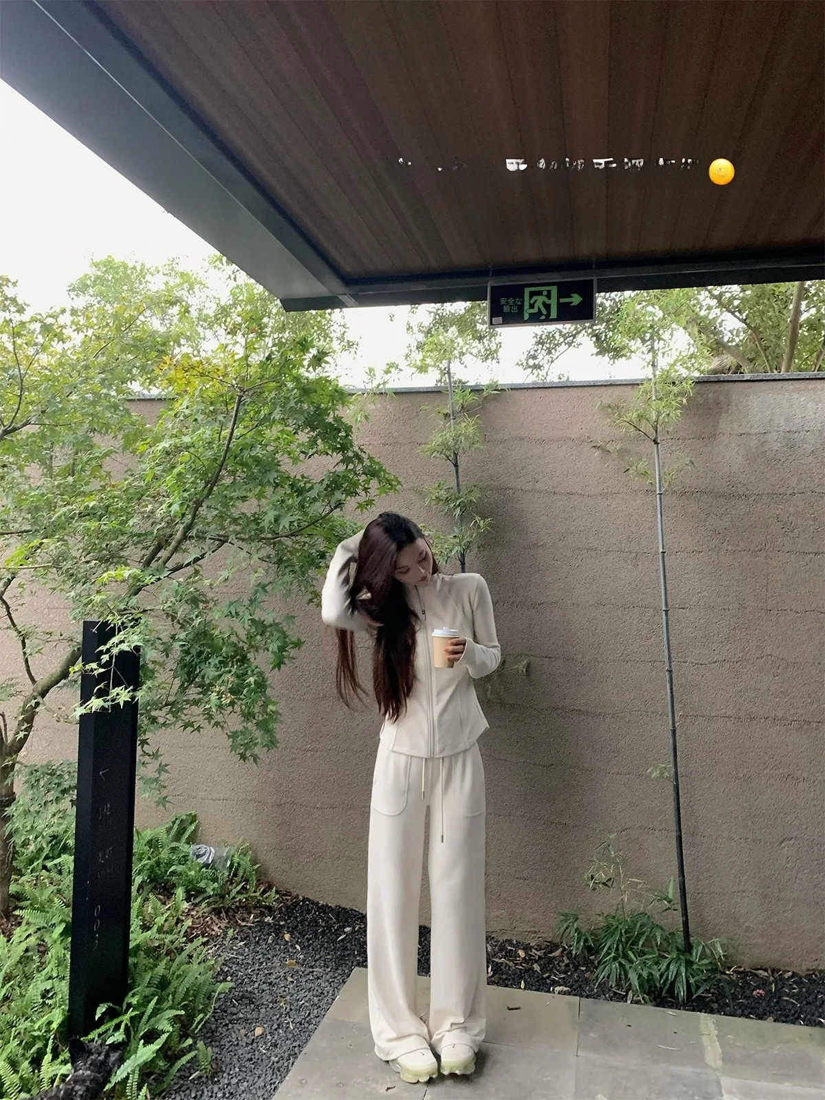 

Женская повседневная верхняя одежда Seeyouiceland Bisous: Уютный кардиган с воротником-стойкой, на молнии, с длинными рукавами