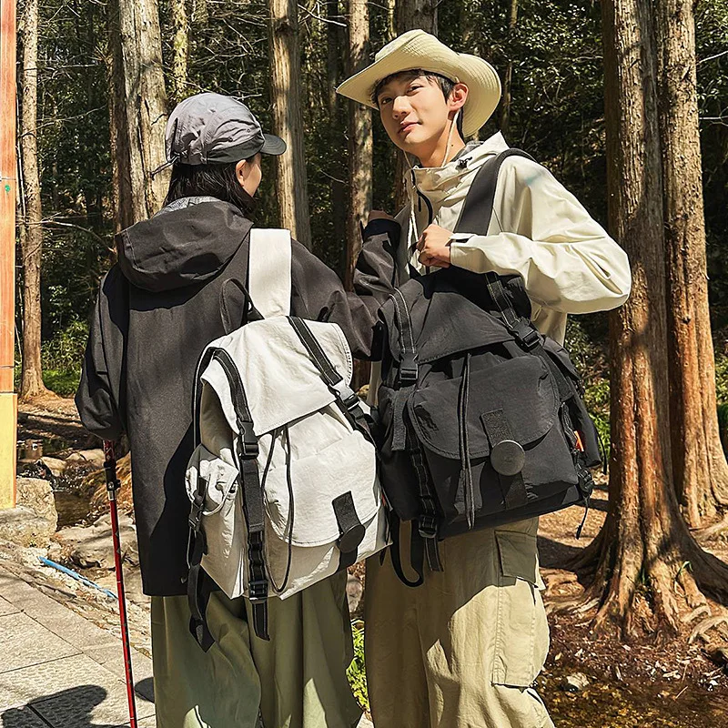 حقيبة ظهر رياضية للسفر ذات سعة كبيرة للنساء من النايلون المقاوم للماء للمشي لمسافات طويلة خفيفة الوزن