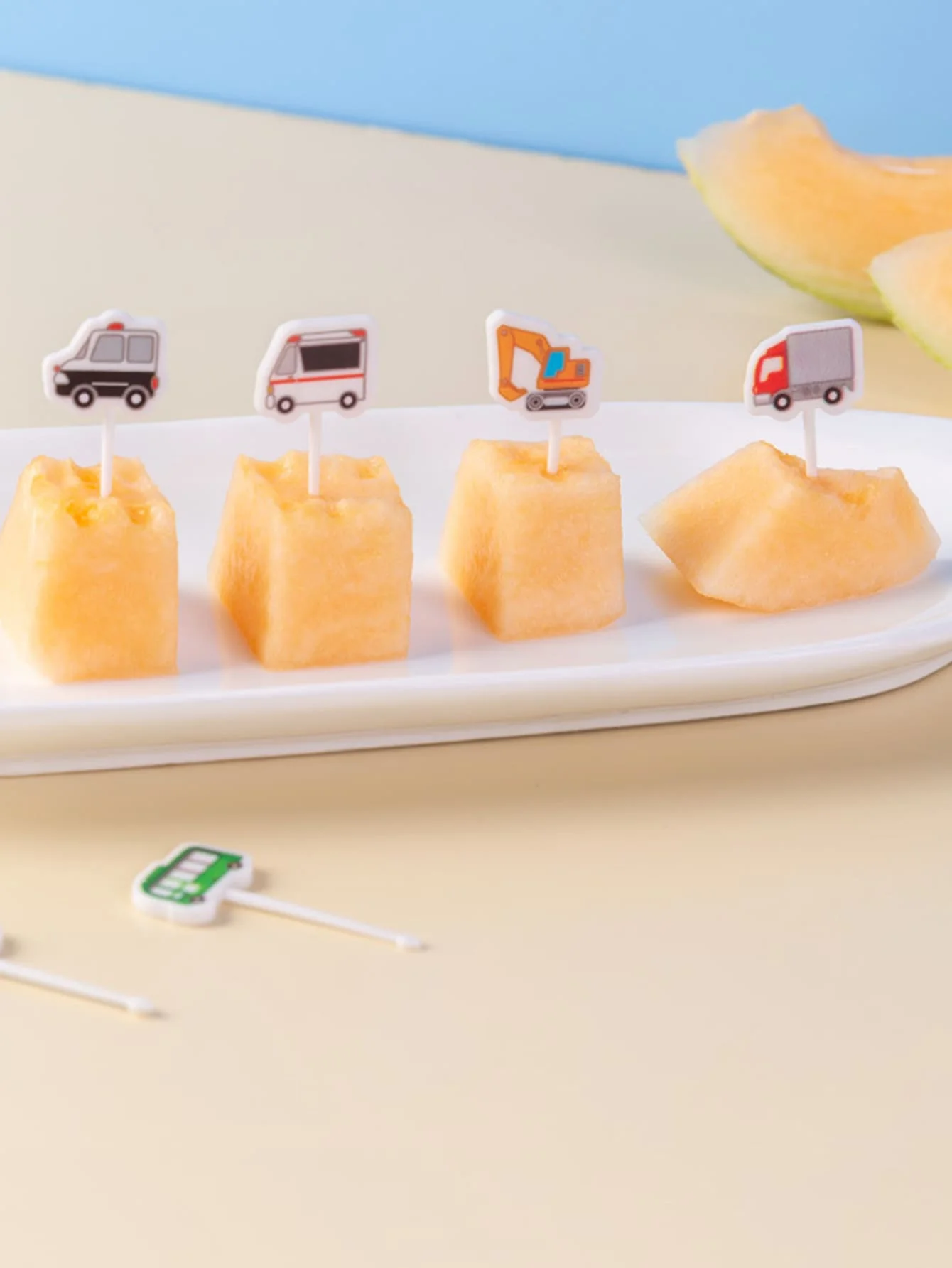 1set Car Castle Vegetable Crockery Cute Mini Toddler Children Fruit Forks Toothpicks Kids Food Picks Cartoon