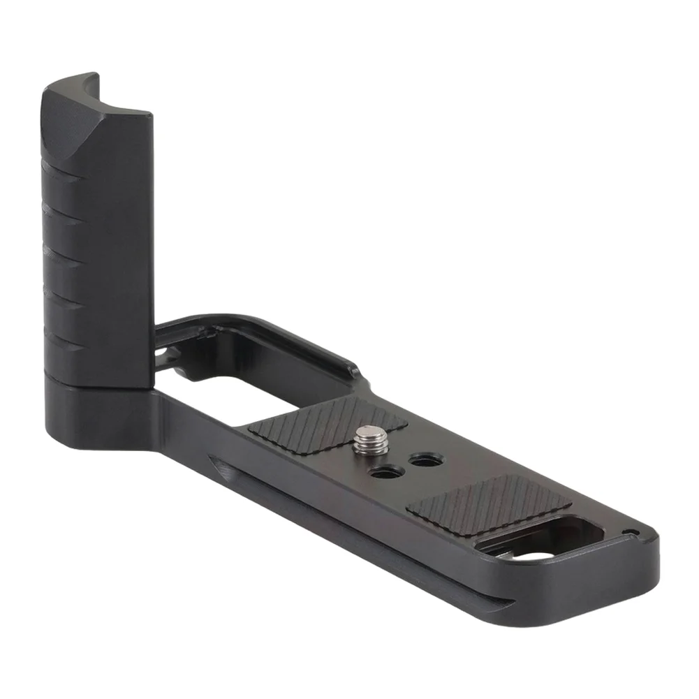 Aluminum L-Plate Designed for Fujifilm X-E5 Enables Seamless Transition Between Horizontal and Vertical Orientation