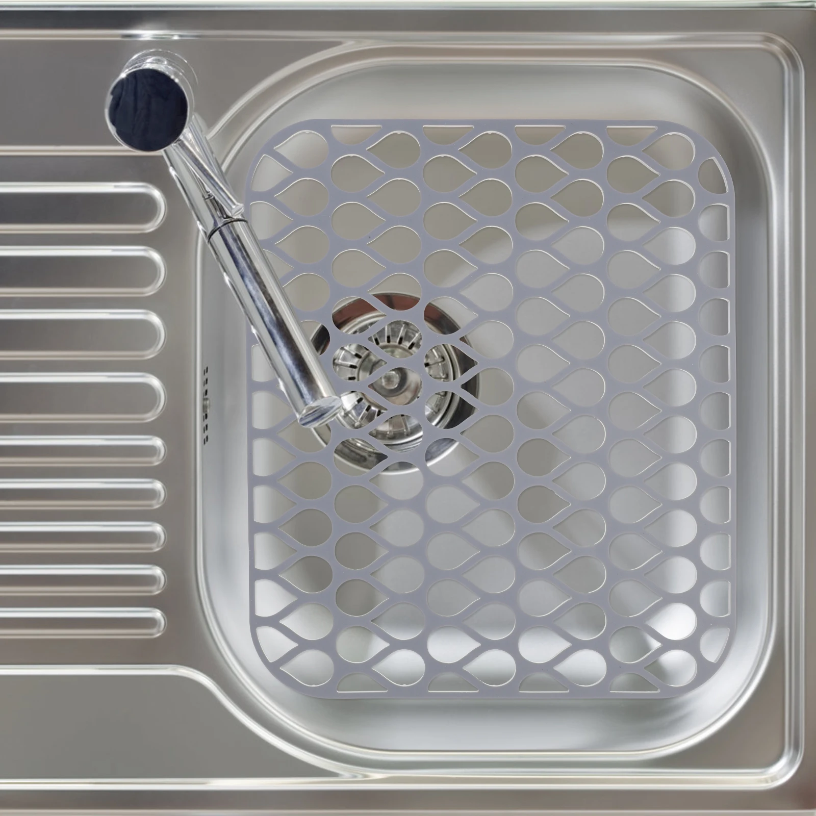 

Silicone Drying For Kitchen Counter Dish Drainer Pad Sink Protector Heat Resistant 500F Water Flow Design Dishwasher Safe