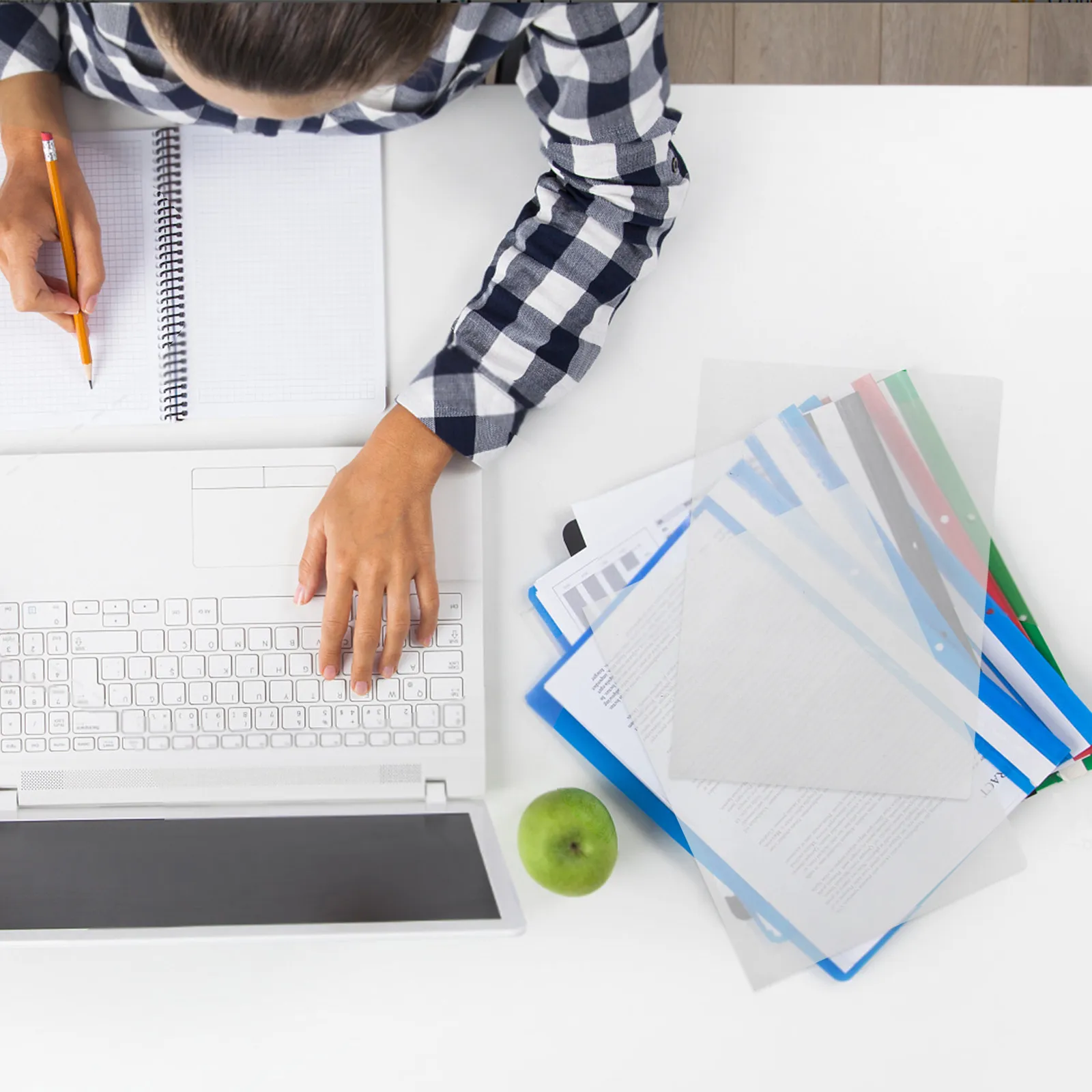 

25Pcs Transparent Waterproof Document Organizer Folder A4 Side Open File Holder Folder Bag for Office File Organizer