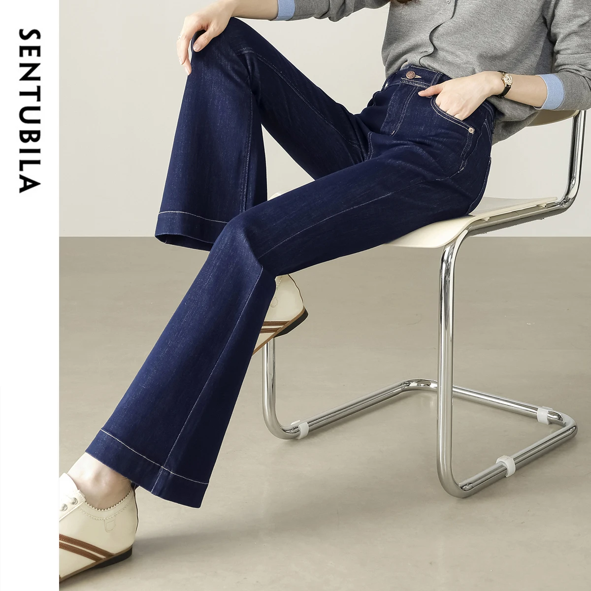 SENTUBILA Bootcut جينز نسائي لخريف 2025 جديد ناعم غير رسمي فضفاض مناسب للتنحيف عالي الخصر بنطلون نسائي موضة W53NE2046
