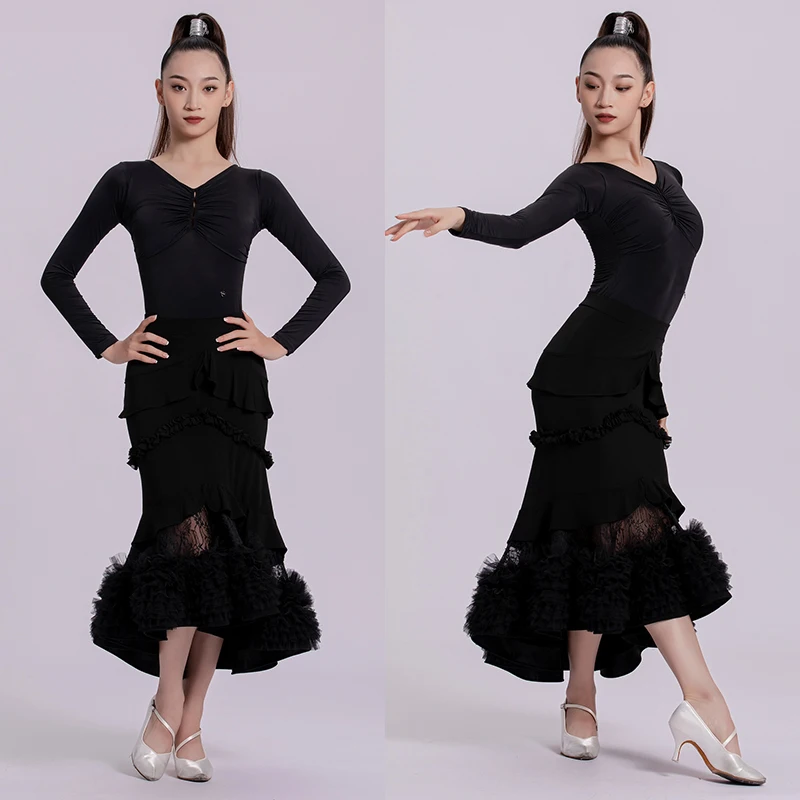 2025 vêtements de danse de salon latine femmes valse danse Performance vêtements hauts noirs jupes en dentelle moelleuse robe de compétition BL14703