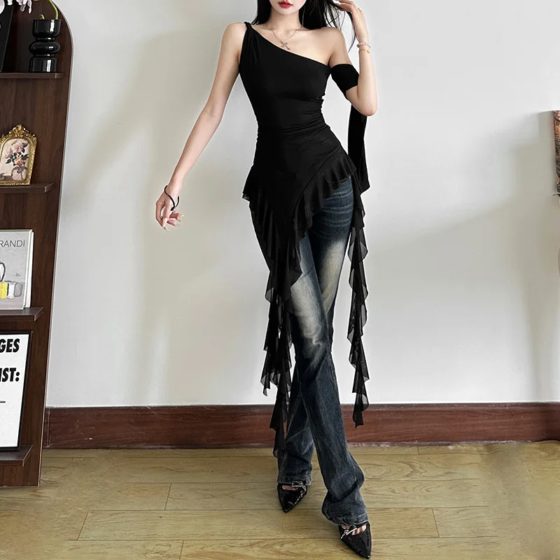 

Europe and the United States wind new women's solid color slim street fashion one-shoulder diagonal collar sleeveless top women