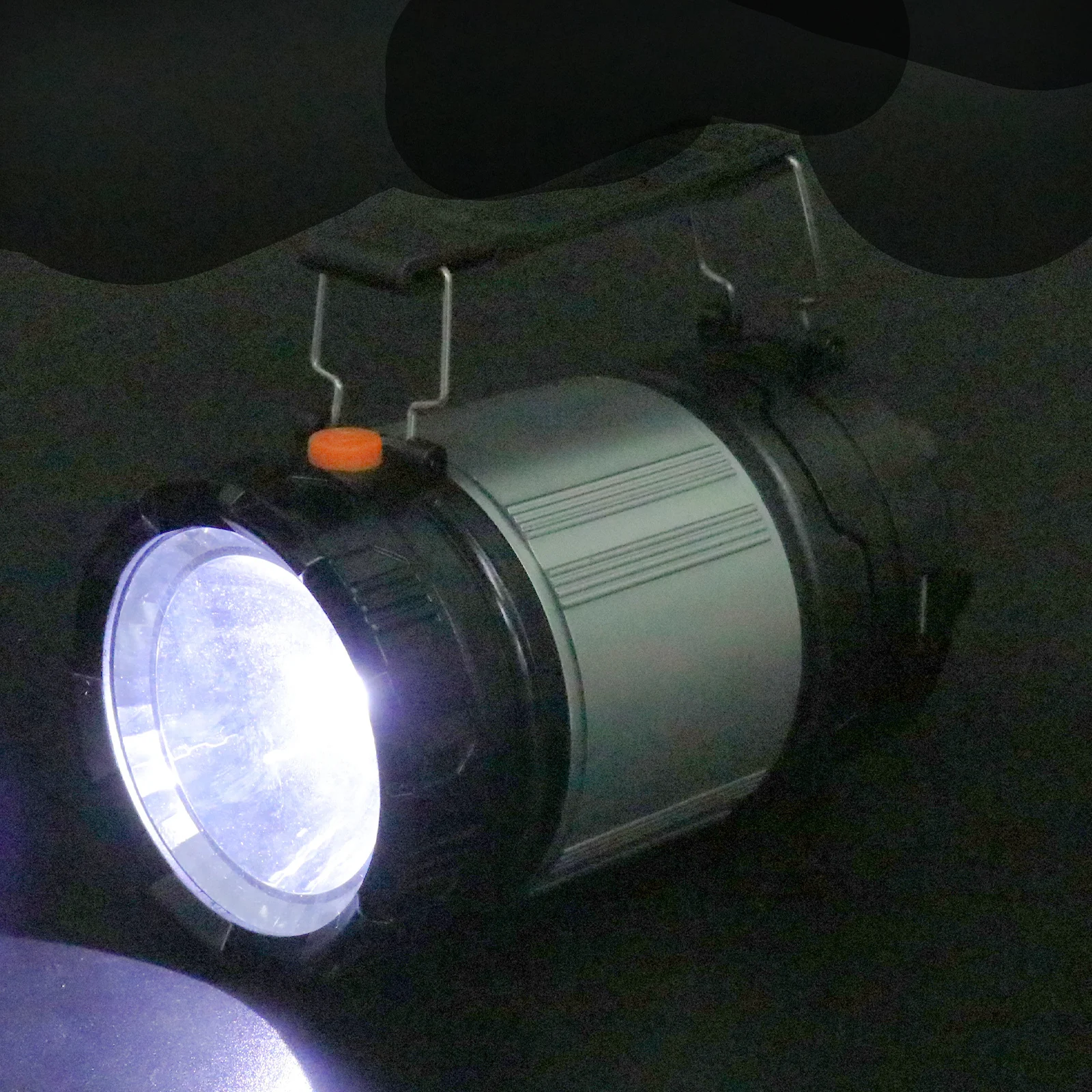 1 قطعة مصباح يدوي للشحن بالطاقة الشمسية، فانوس تخييم LED محمول مع تصميم قابل لإعادة الشحن وقابل للتمدد للمشي في الهواء الطلق