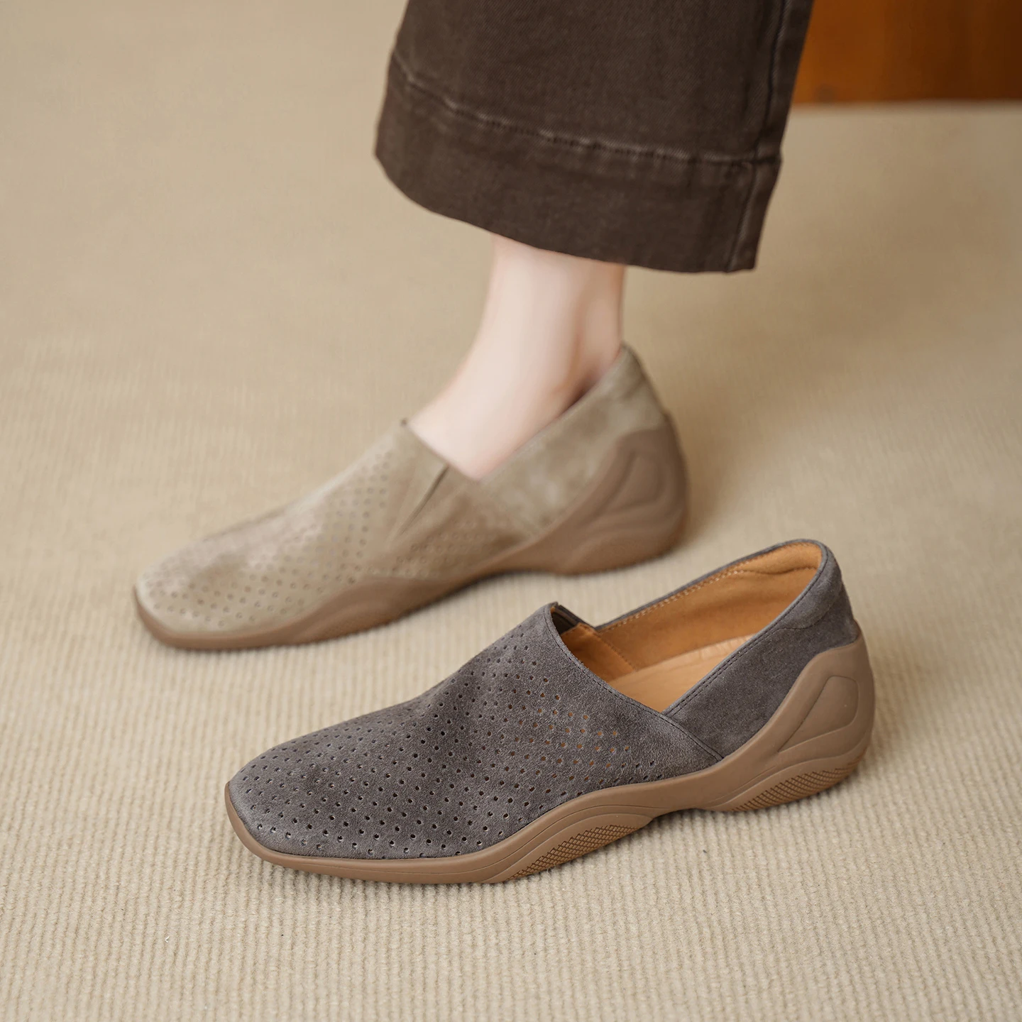 2026 new summer women sandals natural leather 22-25cm soft  kid suede+pigskin round toe hollow flat heel women shoes fashion